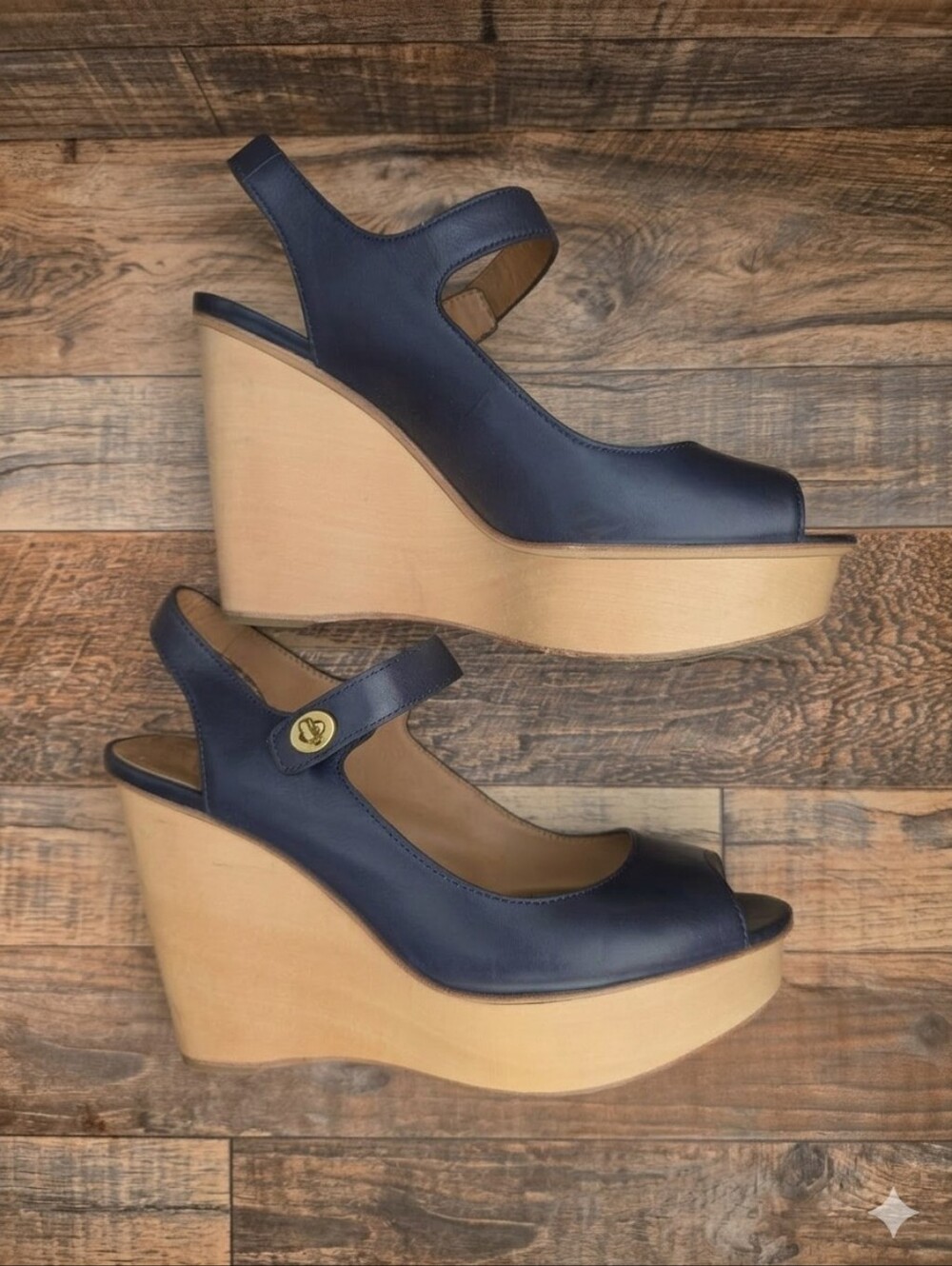 COACH Vintage Kelson Navy Leather Turnlock Wooden Platform Wedges - 9.5 B